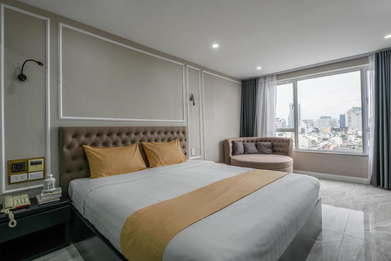 Cozrum Lux - The Arrivals Hotel Ho Chi Minh City Bagian luar foto