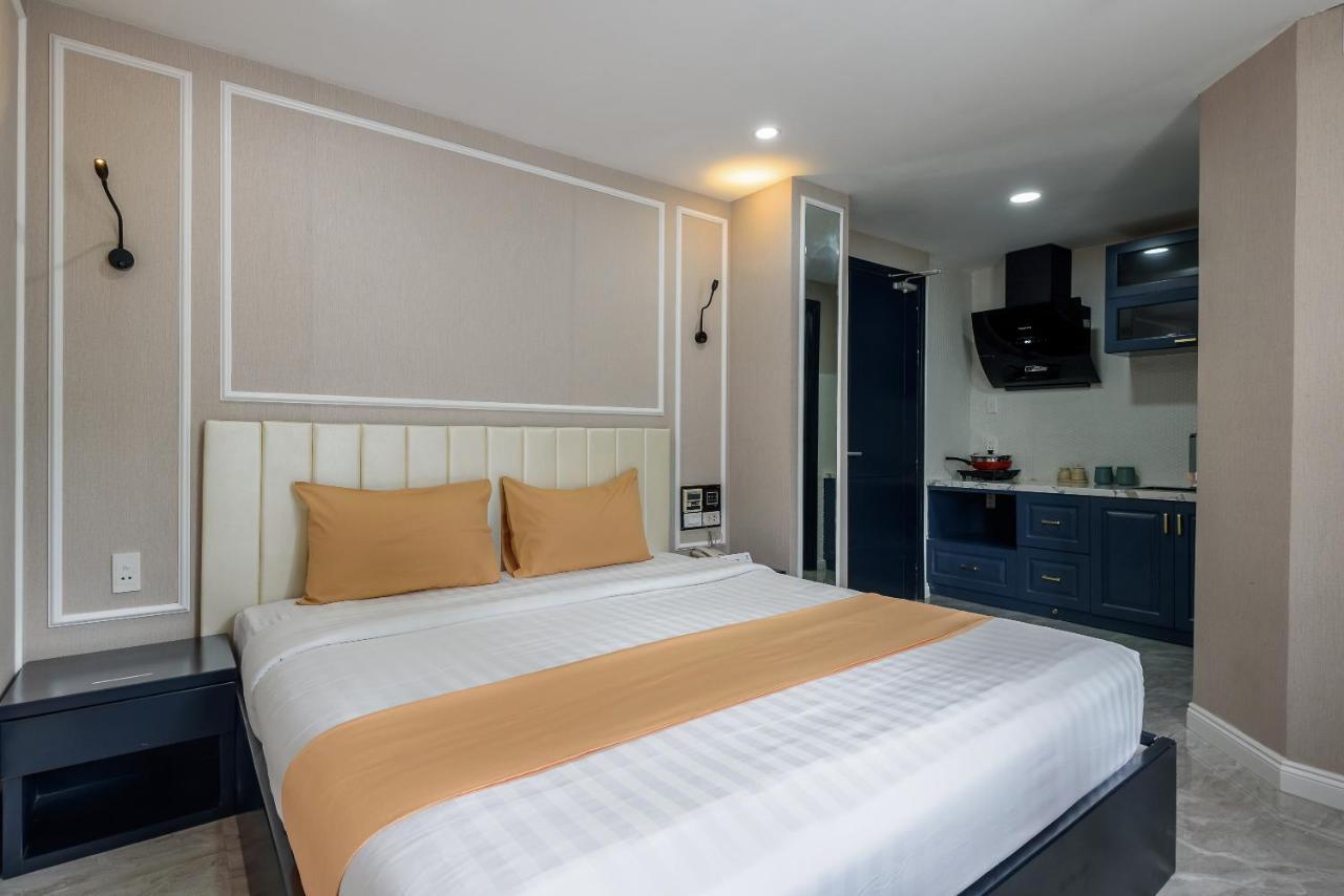 Cozrum Lux - The Arrivals Hotel Ho Chi Minh City Bagian luar foto