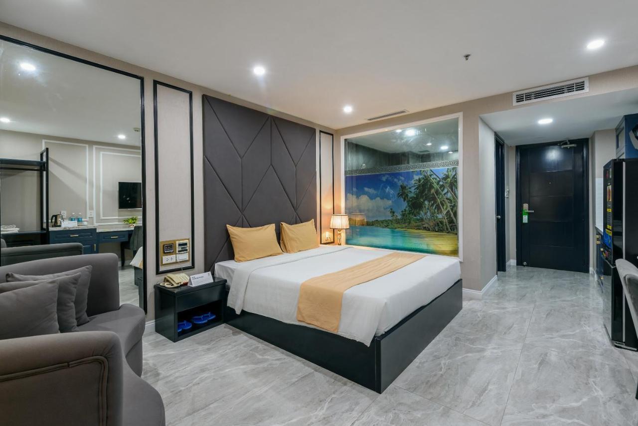 Cozrum Lux - The Arrivals Hotel Ho Chi Minh City Bagian luar foto
