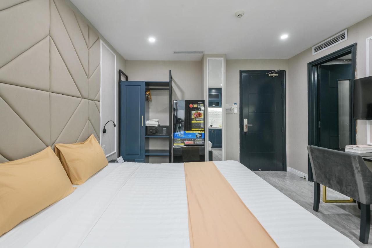 Cozrum Lux - The Arrivals Hotel Ho Chi Minh City Bagian luar foto