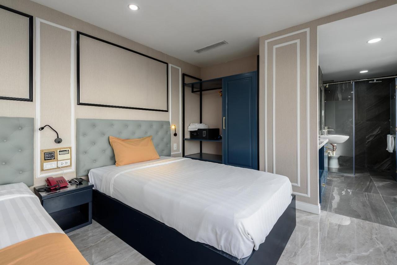Cozrum Lux - The Arrivals Hotel Ho Chi Minh City Bagian luar foto