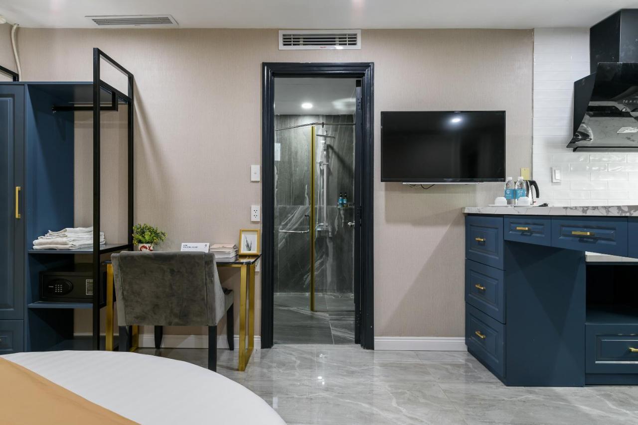 Cozrum Lux - The Arrivals Hotel Ho Chi Minh City Bagian luar foto