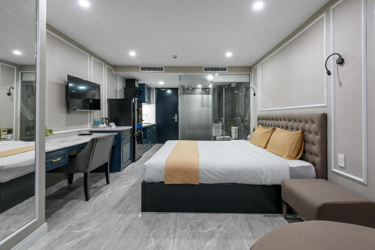 Cozrum Lux - The Arrivals Hotel Ho Chi Minh City Bagian luar foto