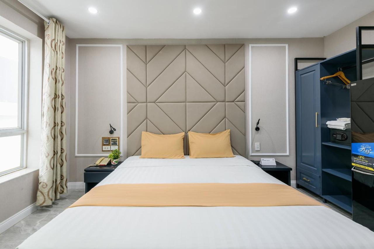 Cozrum Lux - The Arrivals Hotel Ho Chi Minh City Bagian luar foto