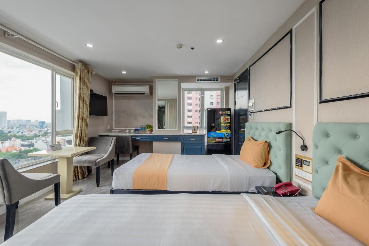 Cozrum Lux - The Arrivals Hotel Ho Chi Minh City Bagian luar foto
